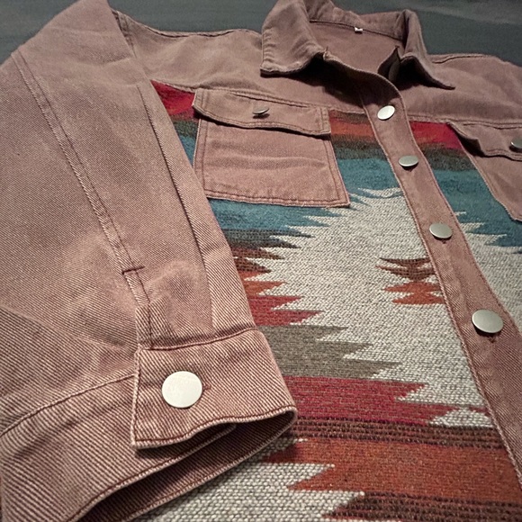 AZTEC Print Denim Jacket 🩷 - Picture 3 of 4